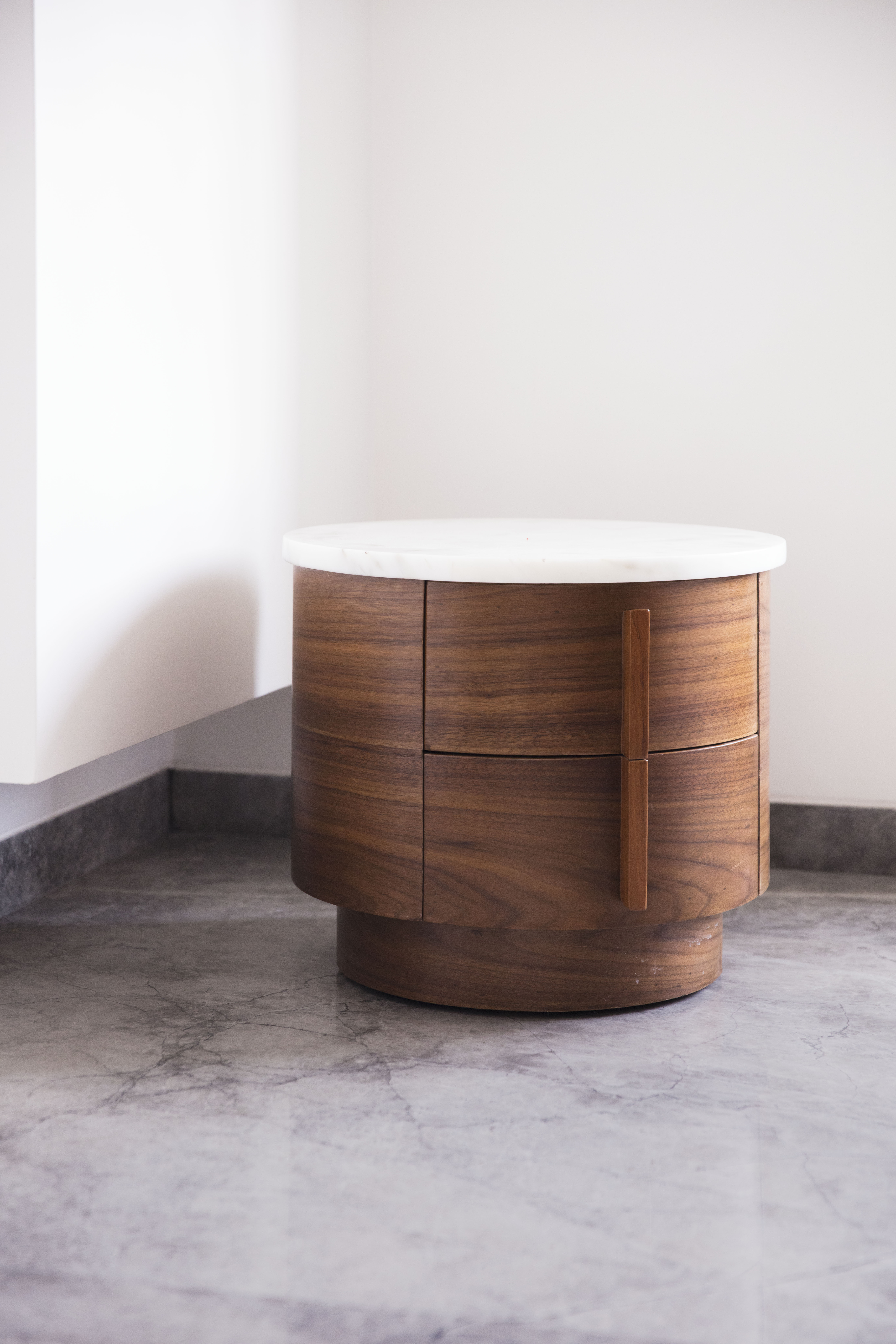 BED SIDE TABLE